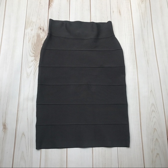 🛍 BCBG Max Azria Power Skirt - Picture 1 of 5